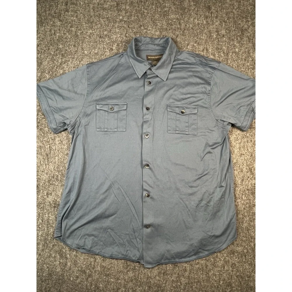 Banana Republic Men XL Button Up Short Sleeve Denim ChambrayBlue Cotton Pockets‎
